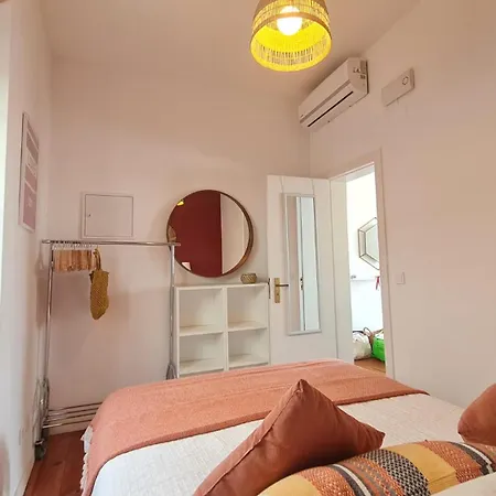 Happy - With A View, Private Terrace & Ac *