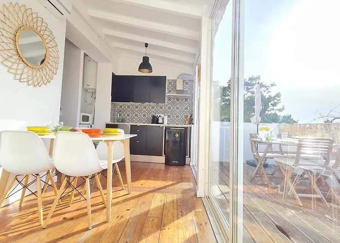 Happy - With A View, Private Terrace & Ac Apartamento