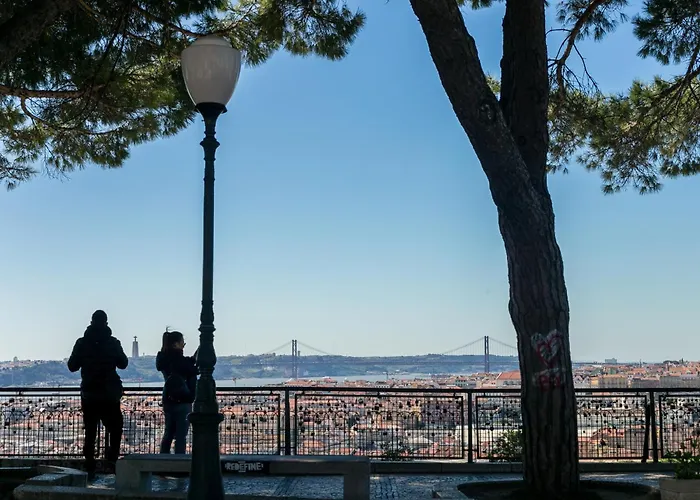 Happy - With A View, Private Terrace & Ac Apartamento Lisboa