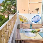 Apartment Happy - With A View, Private Terrace & Ac Lisbon